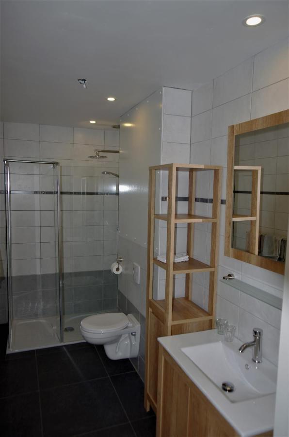 Bed And Breakfast Wouw Luaran gambar